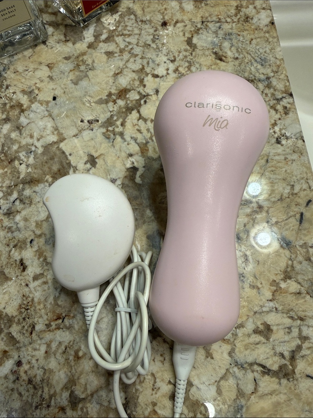 Clarisonic Mia  Light Pink with Magnetic Charging Cord